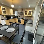 Cosy 5 Bedroom Central Birmingham