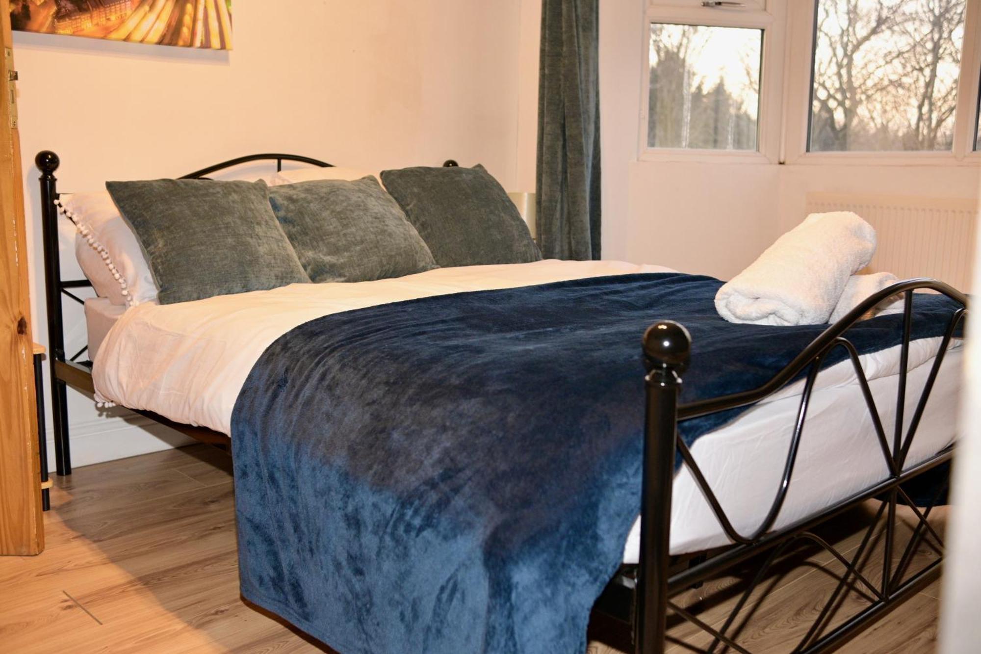 Holiday home Cosy 5 Bedroom Birmingham