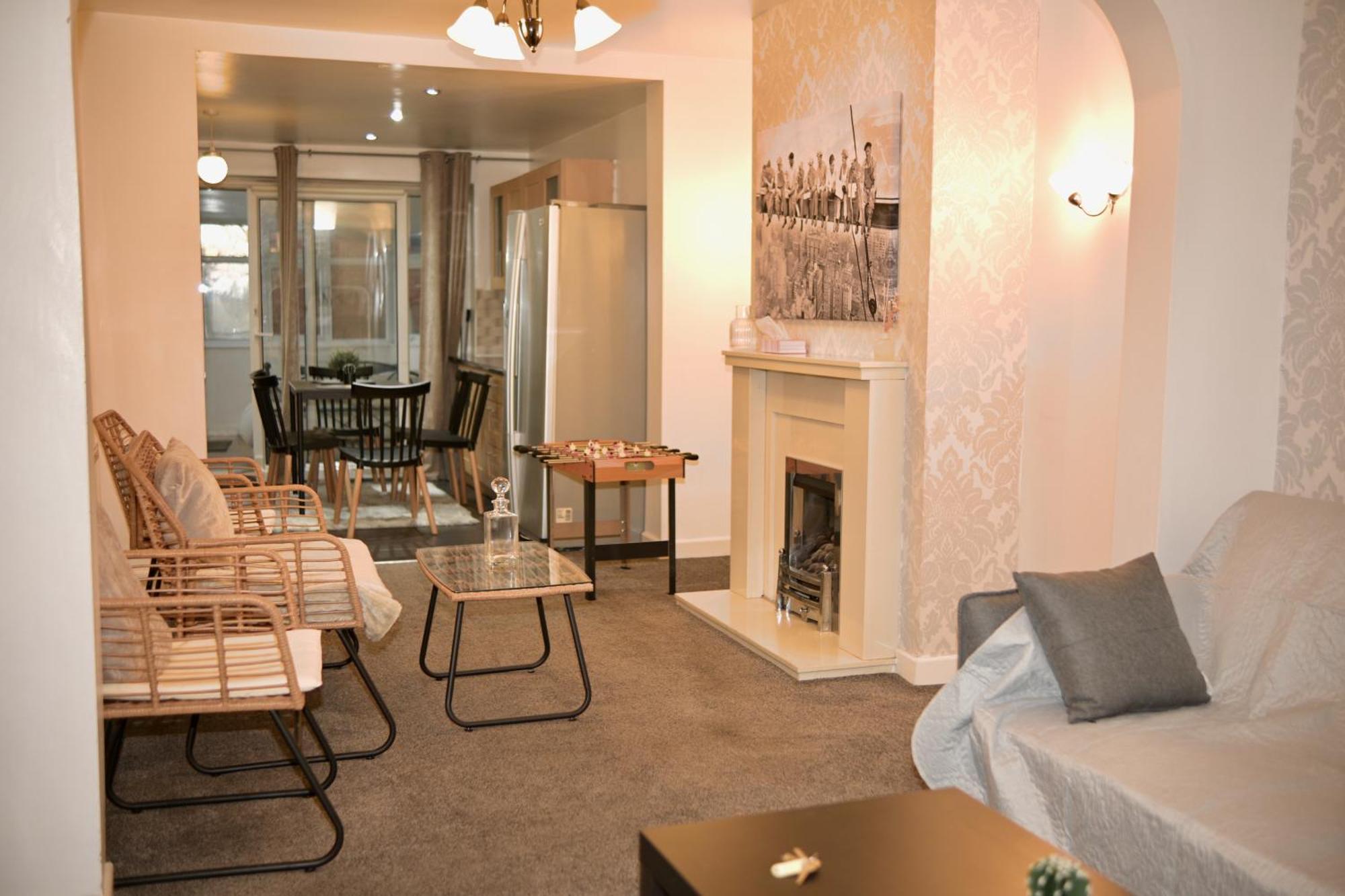 Holiday home Cosy 5 Bedroom Birmingham